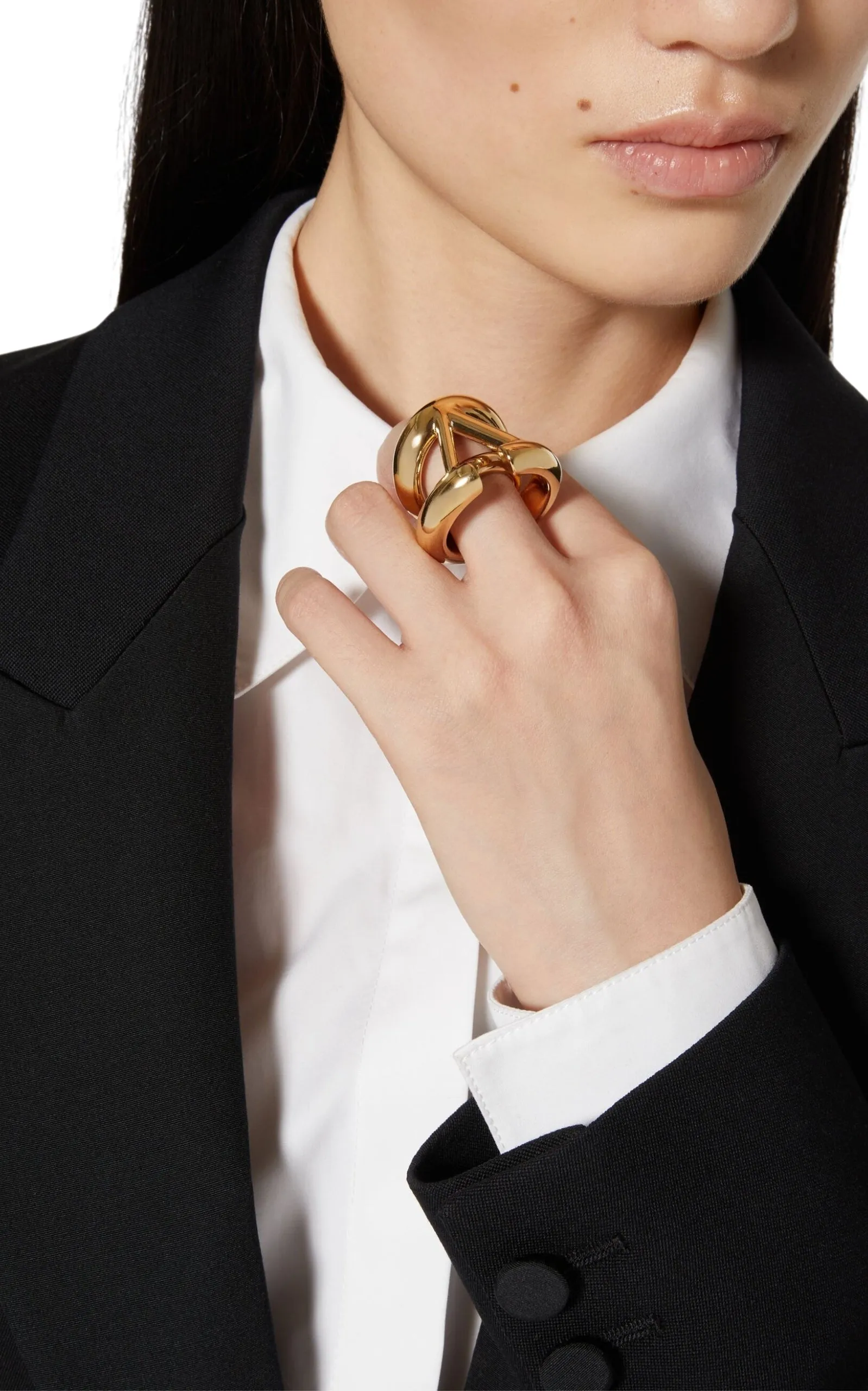V Logo Signature Ring